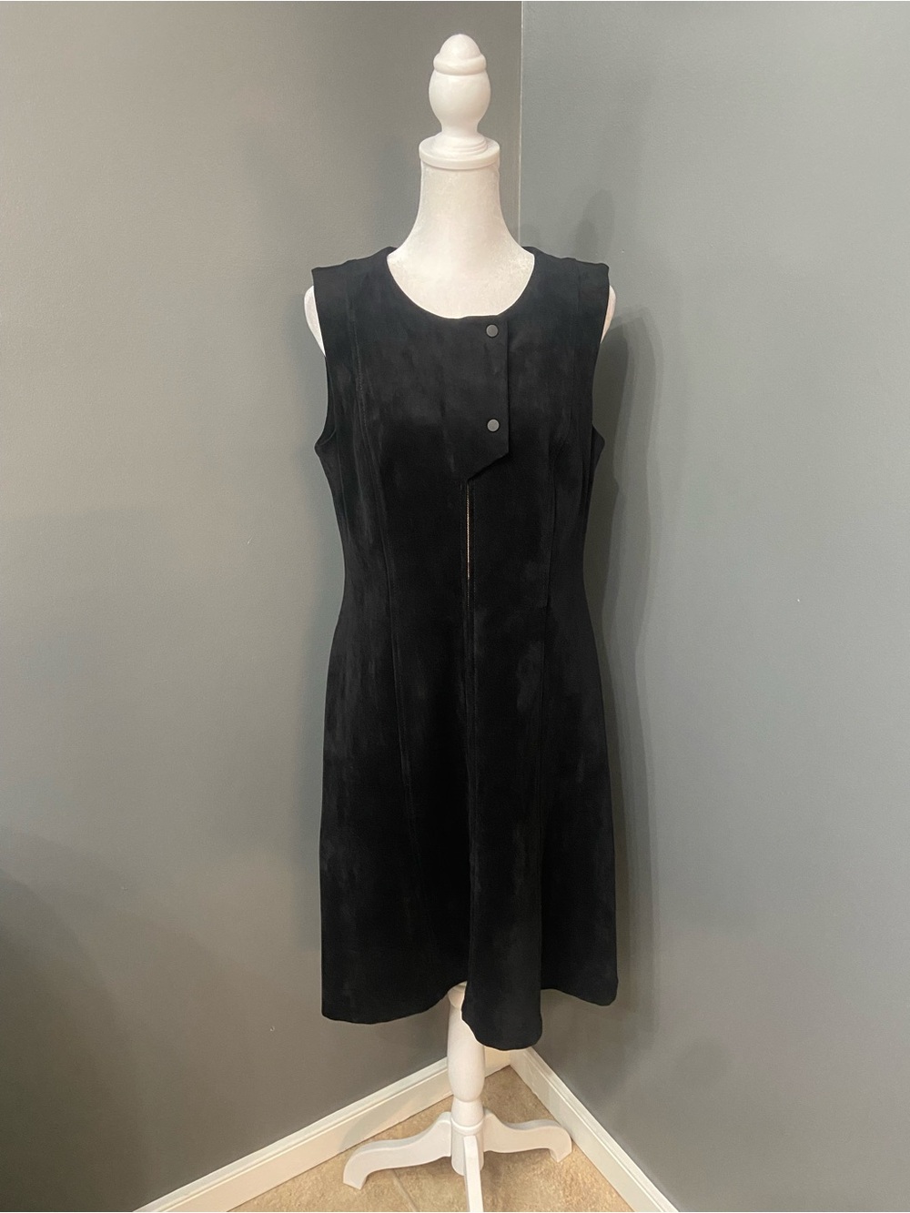 CALVIN KLEIN Black “Scuba Suede” Sleeveless Sheath A-Line Fitted Faux Suede 10